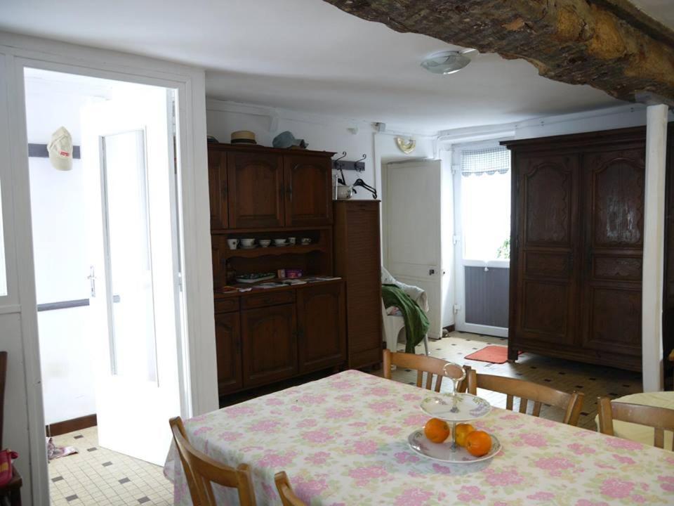 Bed and Breakfast les Miquelots à Pont-d'Ouilly Extérieur photo